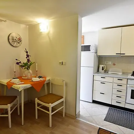 Appartement With A Parking Space Savudrija, Umag - 13589