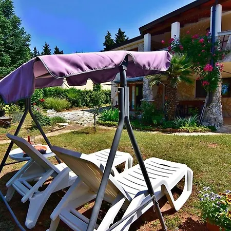Apartment With A Parking Space Savudrija, Umag - 13589 *