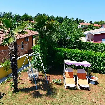 Apartment With A Parking Space Savudrija, Umag - 13589